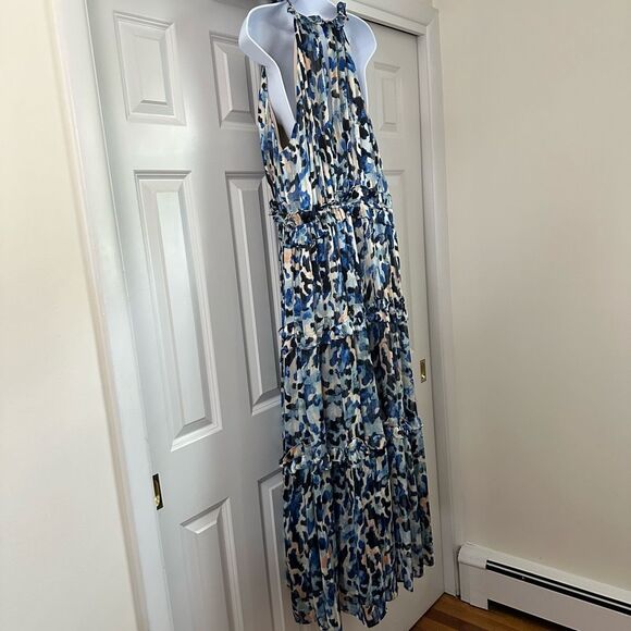 Elliatt  Iridescence Printed Georgette Maxi Dress - Picture 7 of 11